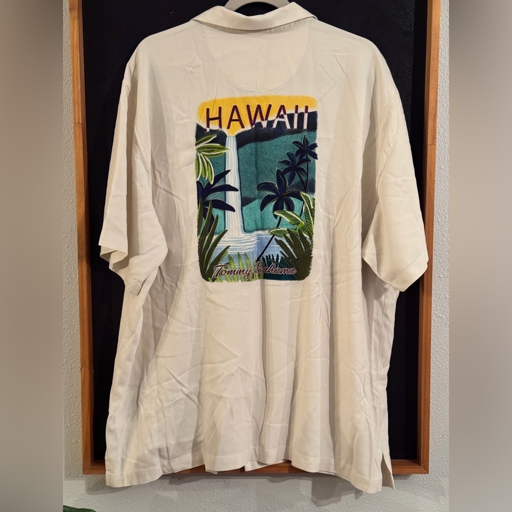Tommy Bahama 100% Silk Hawaii embroidery Button Down Shirt XXl - Picture 2 of 6